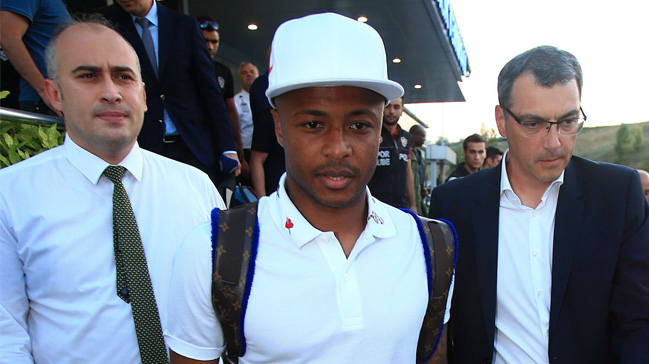 Andre Ayew İstanbul'a geldi