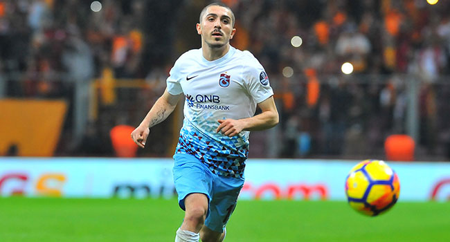 Abdülkadir için Benfica ile pazarlıklar kızıştı