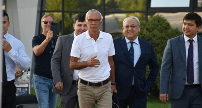 Hector Cuper, Özbekistan Milli Takımı'nın yeni patronu oldu