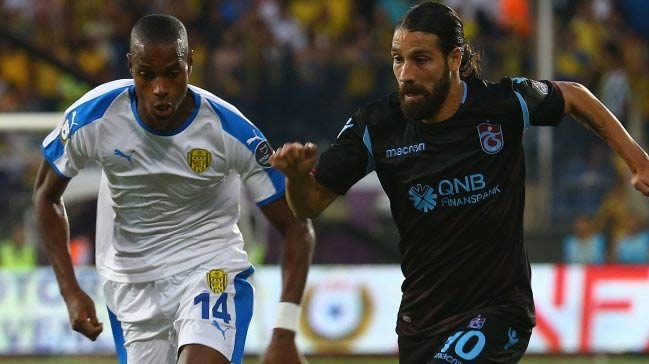 Trabzonspor uzatmalarda 2 puan bıraktı