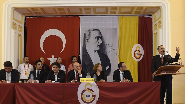 Galatasaray'da Divan Kurulu toplantısı 10 Ekim'de yapılacak