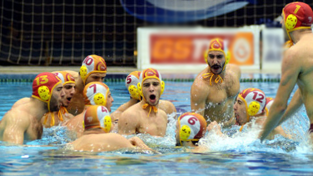 Galatasaray, sutopu takımını Şampiyonlar Ligi'nden çekti