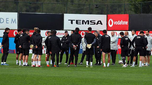 Beşiktaş'ın Genk maçı kadrosu belli oldu