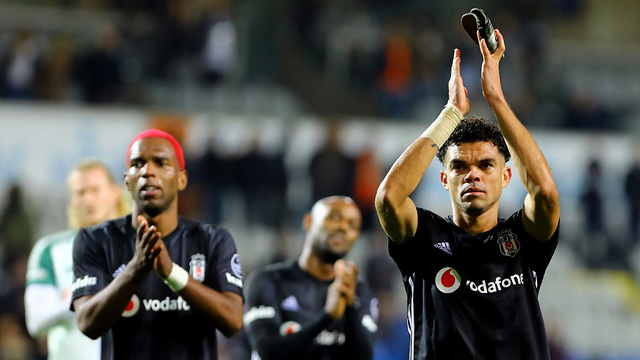 Ryan Babel ve Pepe, Galatasaray derbisinde forma giyemeyecek
