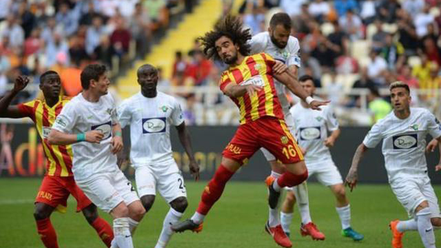 Yeni Malatyaspor evinde Akhisarspor'u ağırlıyor