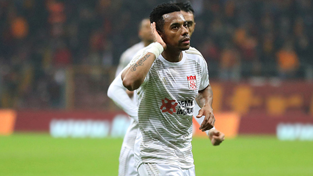 Mecnun Otyakmaz'dan Robinho'nun transferine ilişkin açıklama