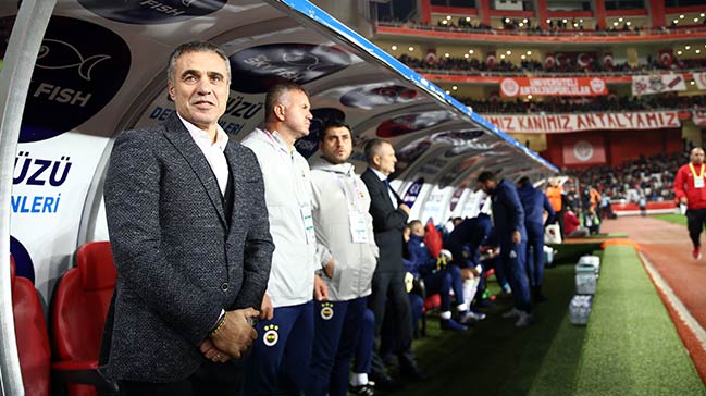 Ersun Yanal'dan taraftara transfer sözü