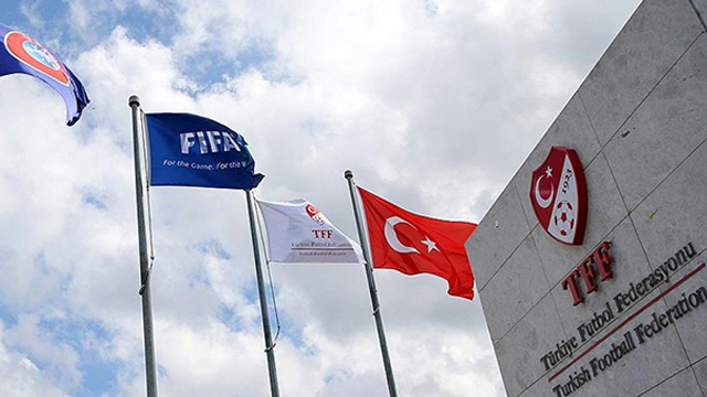 PFDK'dan Fenerbahçe'ye ceza