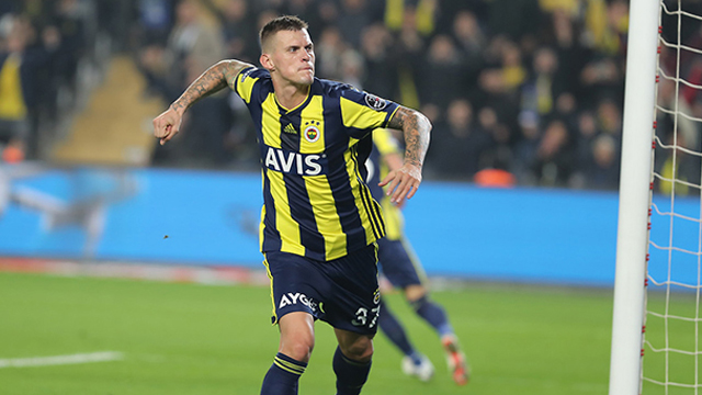 Martin Skrtel'den ayrılık kararı