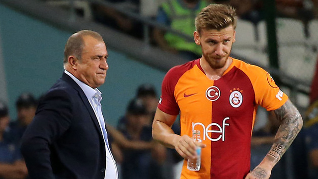 Galatasaray'da sürpriz bir isimle yollar ayrılıyor