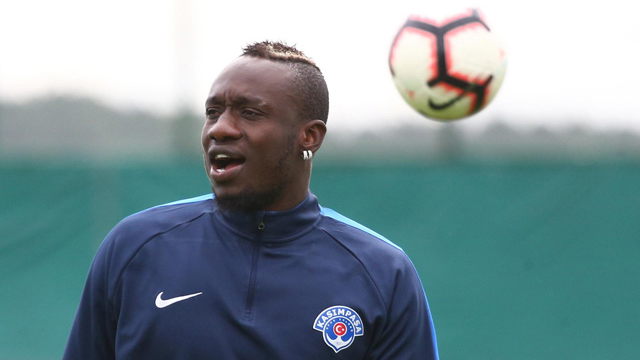 İsmi açıklanmayan Katar ekibi, Mbaye Diagne için 12 milyon Euro teklif etti