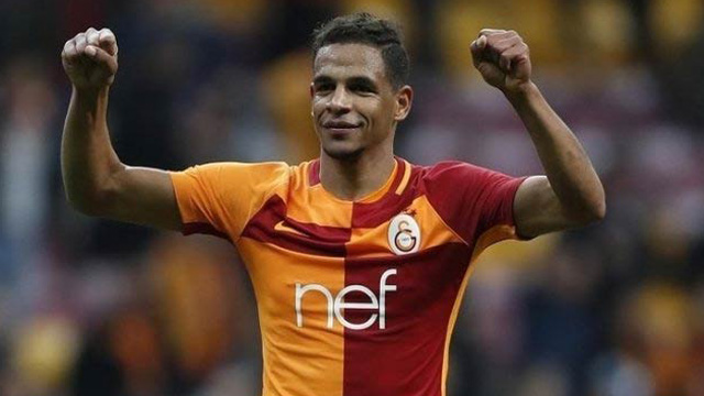 PSG'nin Fernando ısrarı