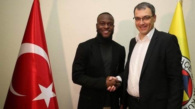 Damien Comolli'den Moses açıklaması