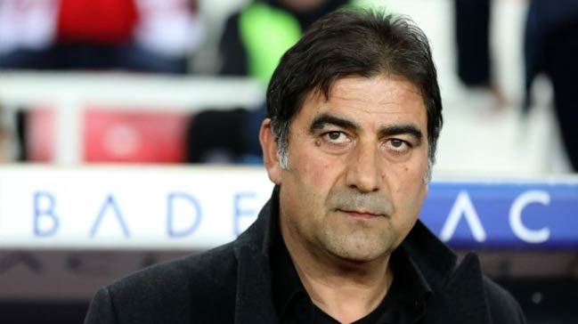 '12 günde bu takım 4 maç oynadı'