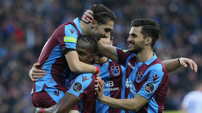 Trabzonspor 3 puanı tek golle aldı