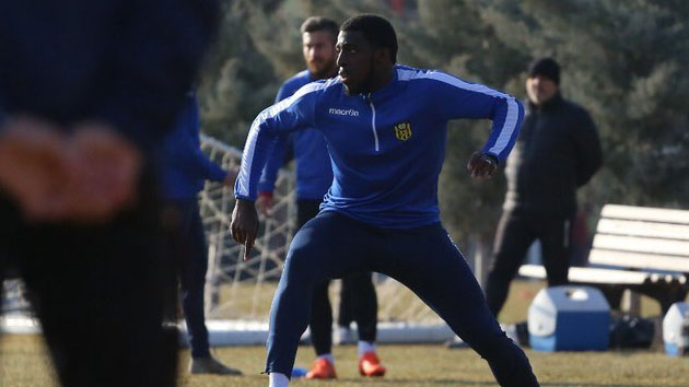 Beşiktaş maçı öncesi Malatyaspor'da Aboubakar Kamara şoku!