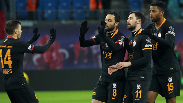Galatasaray'da 3 imza birden