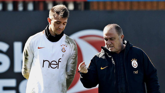 Terim Muslera’nın performansından memnun değil