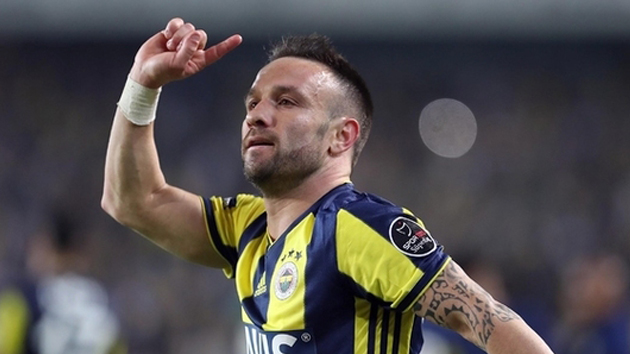 Fenerbahçe sezon biter bitmez Valbuena ile yeni sözleşme için görüşecek