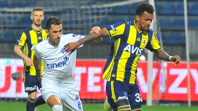 Yeniler kadroya girmekte zorlanıyor