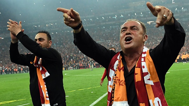 Galatasaray'dan Fenerbahçe'ye transfer çalımı!