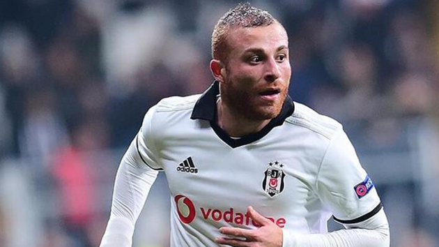 Gökhan Töre Süper Lig'in yeni ekibiyle anlaşmak üzere
