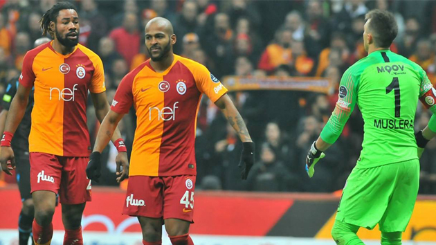 Terim, ilk 11'e önce onları yazacak!