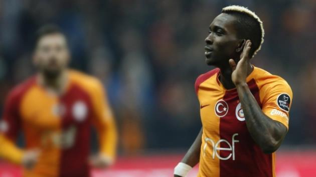 Kendisine gelen teklifleri Galatasaray için reddediyor