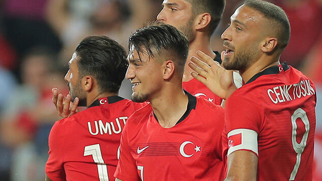 Milli futbolcuya dev talip!
