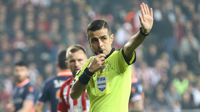UEFA'dan 3 Türk hakeme görev