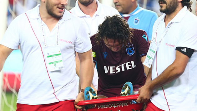 Trabzonspor'a Fenerbahçe maçı öncesi büyük şok!