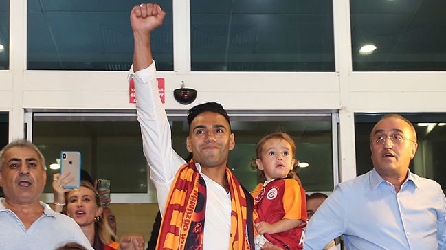 Radamel Falcao'nun sözleşmesindeki tüm detaylar ortaya çıktı! 