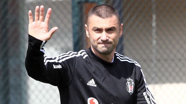 Maça saatler kala Beşiktaş'ta flaş Burak Yılmaz gelişmesi