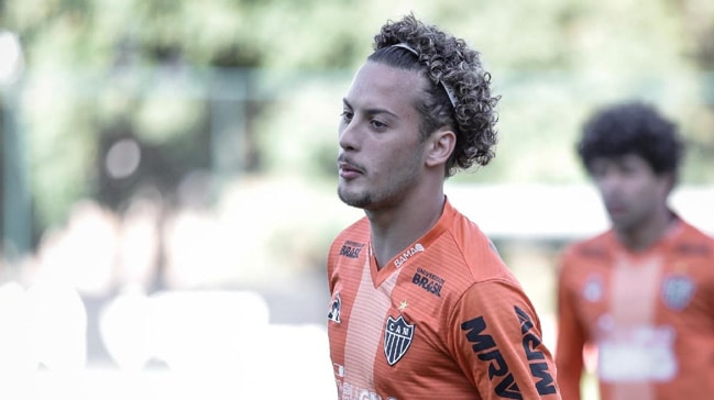 Galatasaray'a sağ bek Guga için Atletico Mineiro'dan şok yanıt