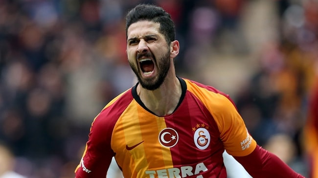 Emre Akbaba taraftarları sevince boğdu!