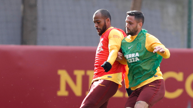 Galatasaraylı Marcao'yu isteyen takım sayısı 3'e çıktı