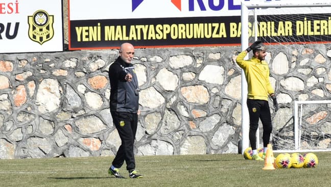 Hikmet Karaman Yeni Malatyaspor'da mesaiye başladı