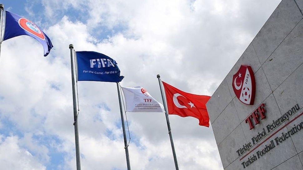 TFF, U19,U17,U16,U15,U14 liglerini askıya aldığını açıkladı