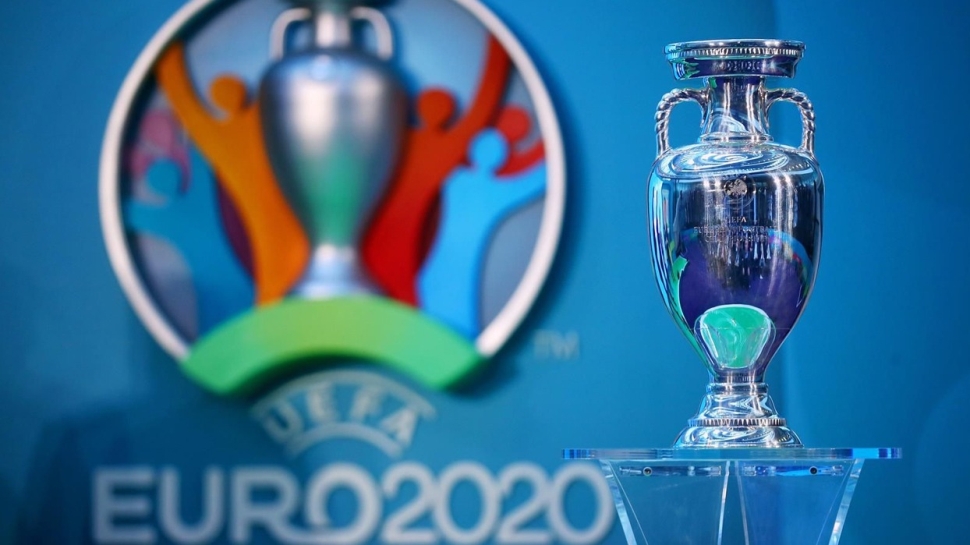 UEFA, EURO 2020'yi 2021 yılına ertelediğini açıkladı