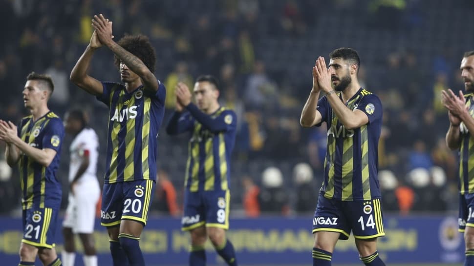 Fenerbahçe yönetimi indirim yapmama kararı aldı