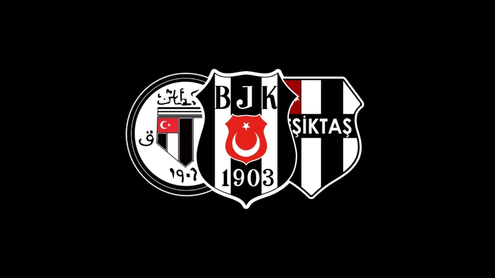 Beşiktaş'ta iki yabancı futbolcu Türkiye'den ayrıldı