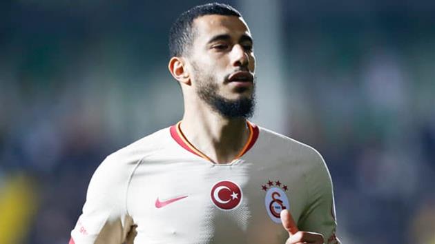 Belhanda’nın da Al Nasr’a transferi zora girdi