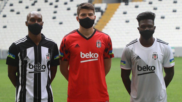 Beşiktaş'ın yeni sezon formaları tanıtıldı